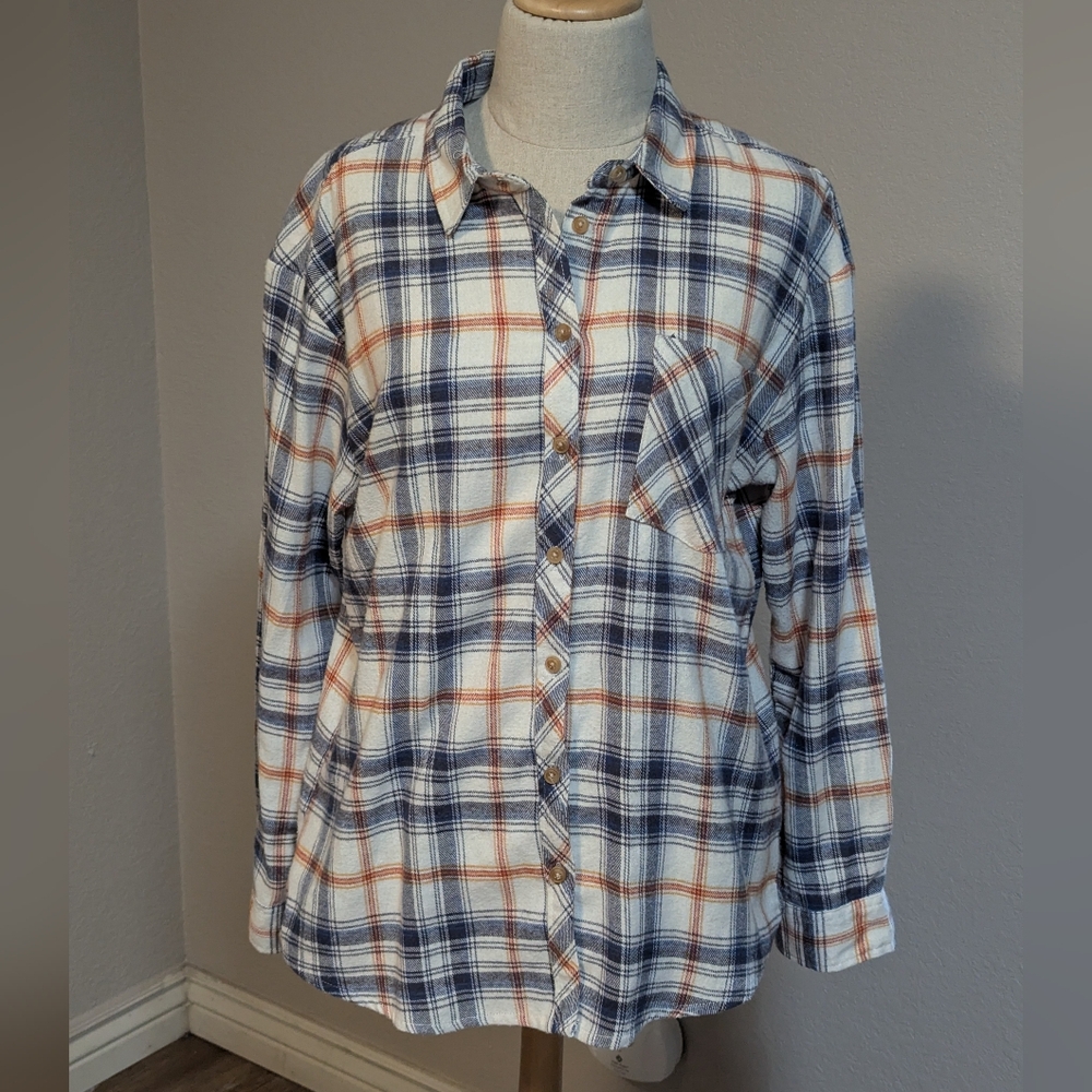 Women's Thread Supply long sleeve light flannel button down shirt size Small